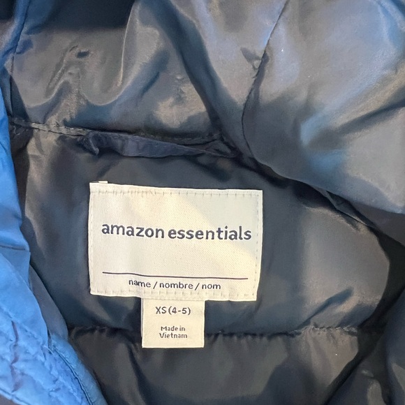 Lightweight Waterproof Puffer Jacket - Picture 5 of 5